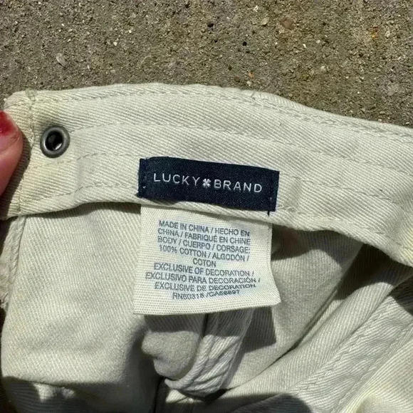 Vintage inspired cream and black embroidered Lucky Brand REBELS baseball hat - Picture 5 of 6